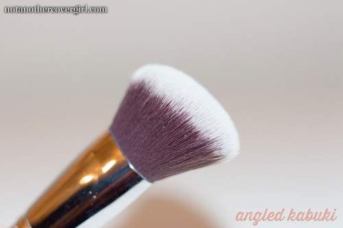 Lamora Brushes Set Review - Angled Kabuki Makeup Face Brush 